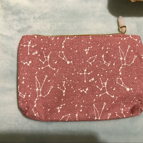 ipsy Handbags - Ipsy make up bag